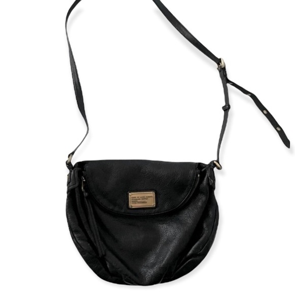 Marc By Marc Jacobs Handbags - Marc by Marc Jacobs Black Classic Q Natasha Crossbody Bag